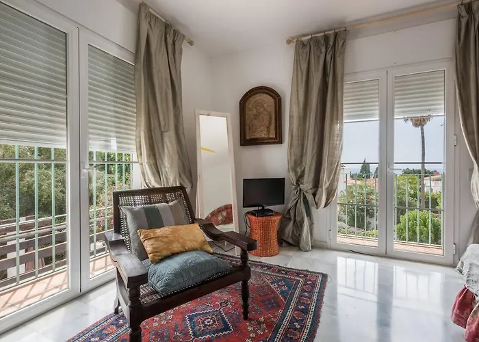 Mimosa Villa